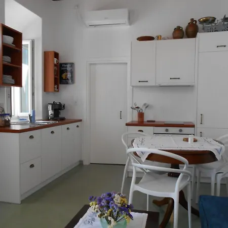 Kalliope Sea View Summer House Trypiti