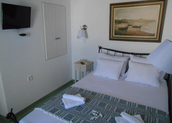 Kalliope Sea View Summer House בית נופש טריפיטי