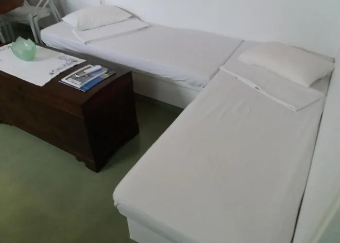 בית נופש Kalliope Sea View Summer House טריפיטי